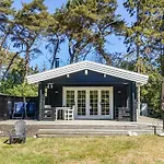 2 Bedroom Gorgeous In * Neksø