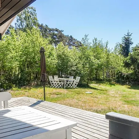 2 Bedroom Gorgeous In *