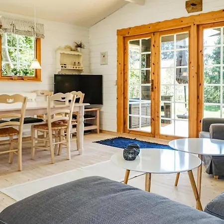 別荘 2 Bedroom Gorgeous In